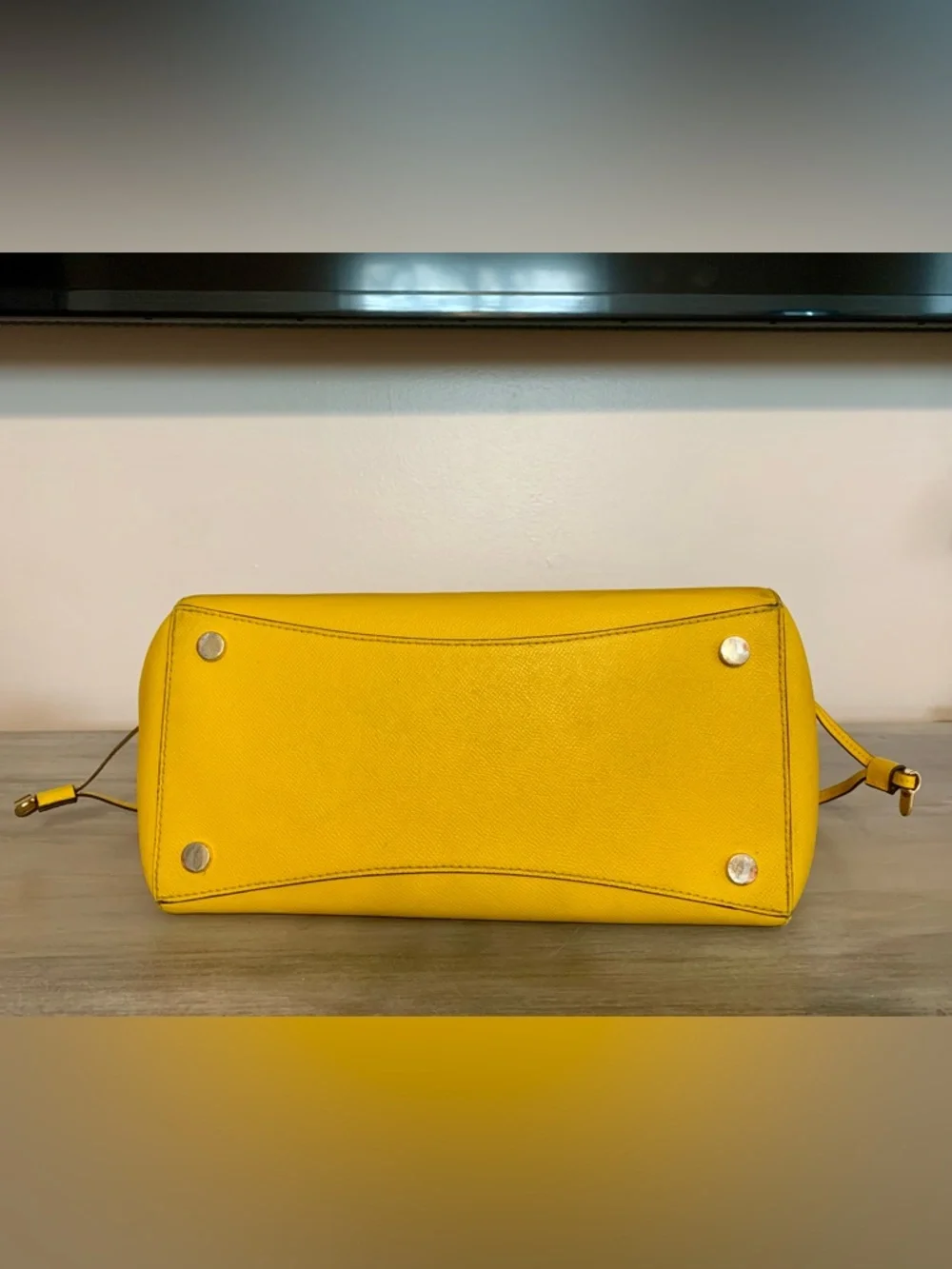 Michael Kors bag Yellow Saffiano Tote should bag large purse designer handbag - Picture 4 of 17